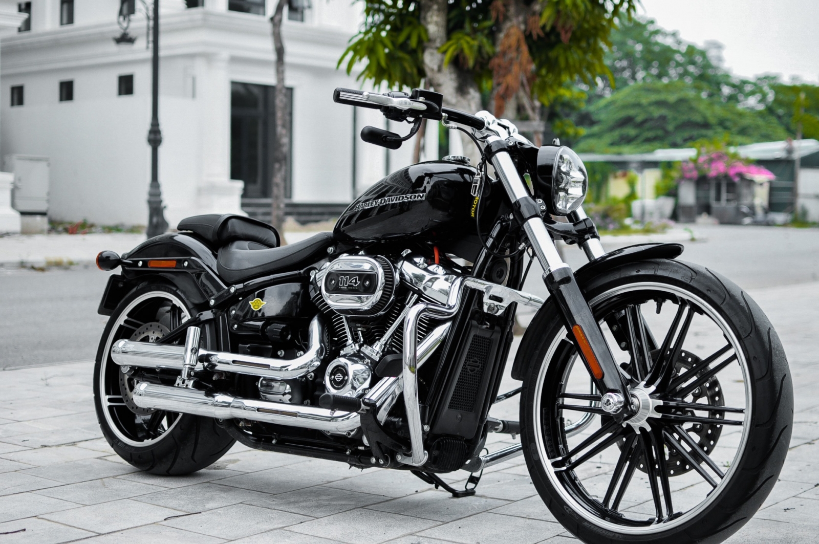 Harley Davidson Breakout 2020